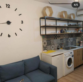 Lovely 1 bedroom apartment near Eye of Tirana